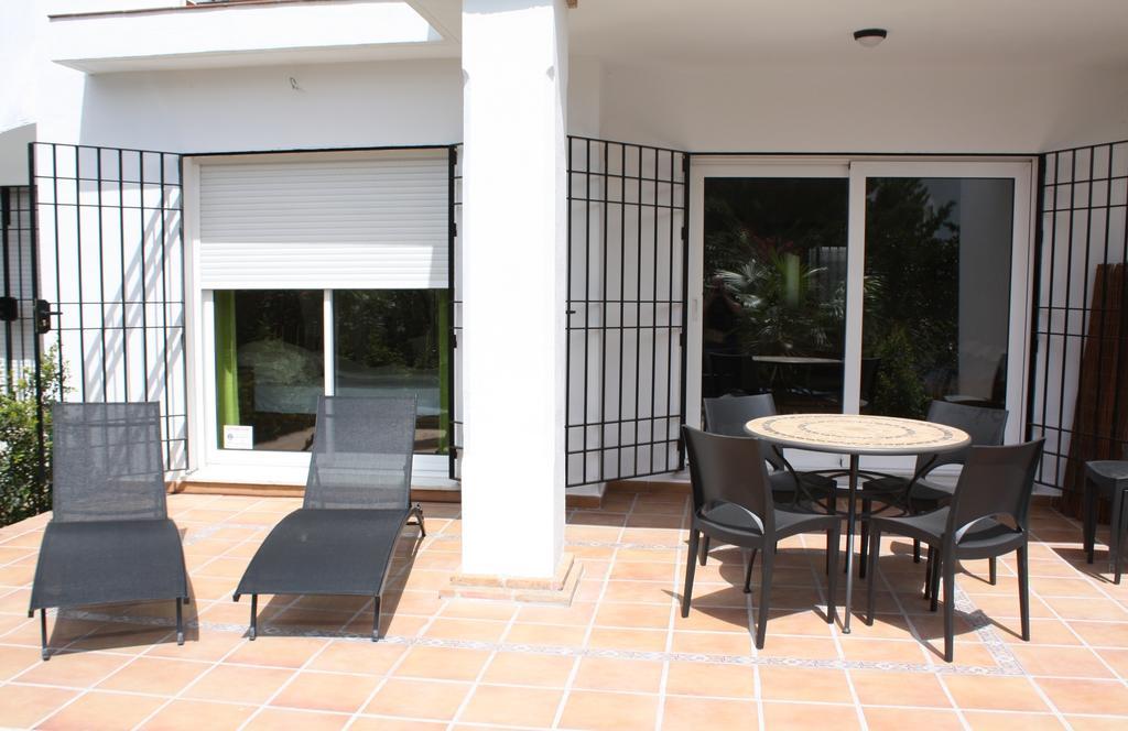 Aries Apartemen Marbella